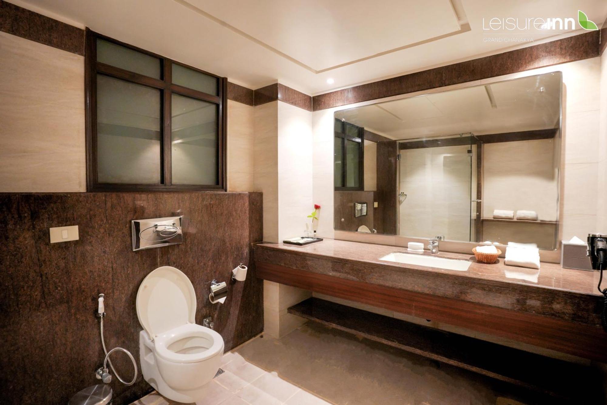 Leisure Inn Grand Chanakya Jaipur Dış mekan fotoğraf