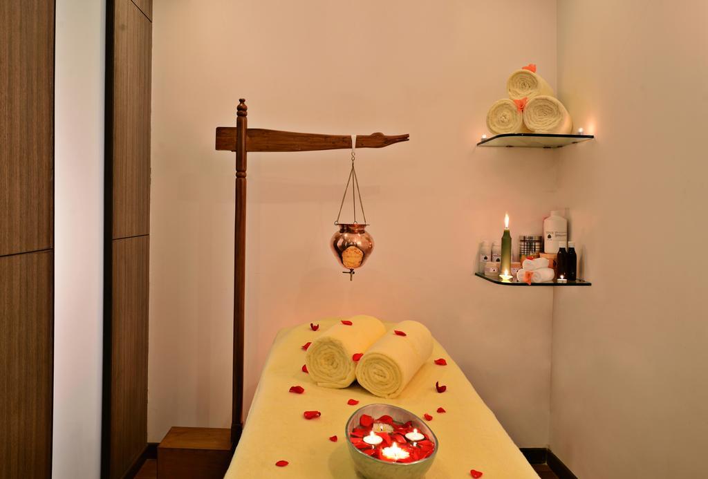 Leisure Inn Grand Chanakya Jaipur Dış mekan fotoğraf
