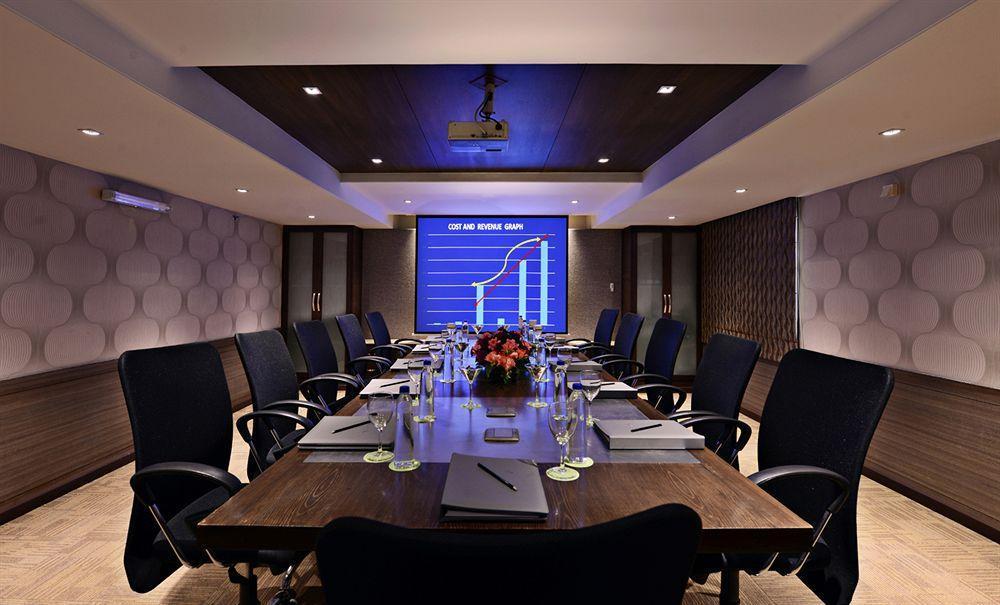 Leisure Inn Grand Chanakya Jaipur Dış mekan fotoğraf