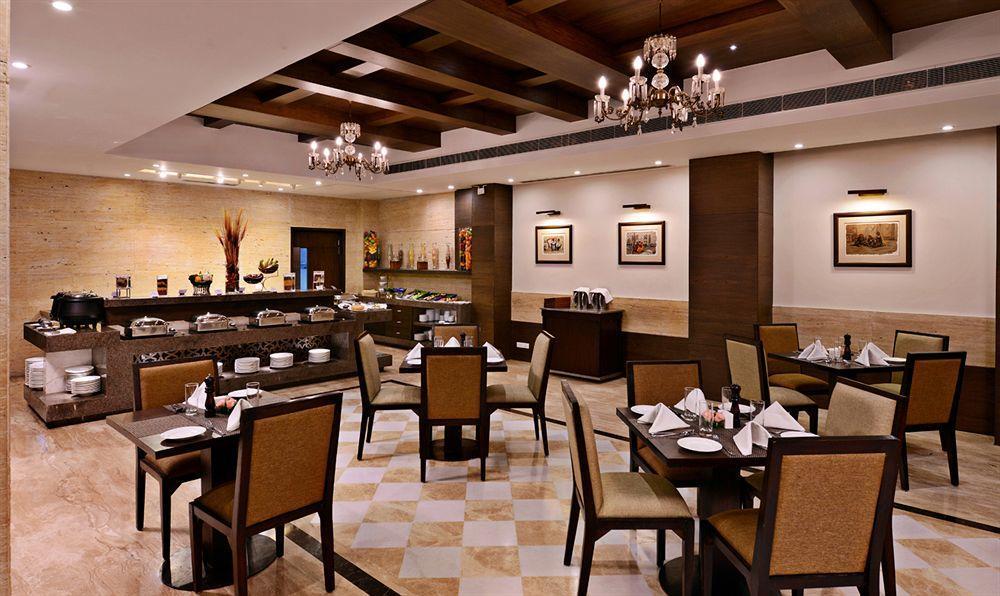 Leisure Inn Grand Chanakya Jaipur Dış mekan fotoğraf