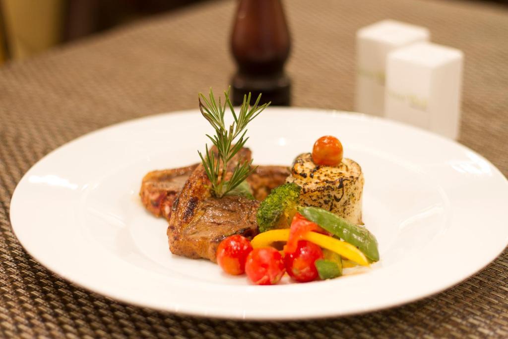 Leisure Inn Grand Chanakya Jaipur Dış mekan fotoğraf