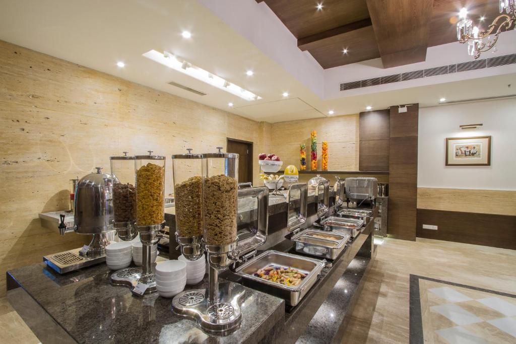 Leisure Inn Grand Chanakya Jaipur Dış mekan fotoğraf